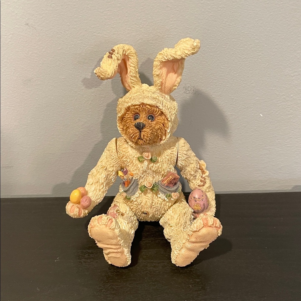 Vintage Adorable Cream Bunny Bear Figurine